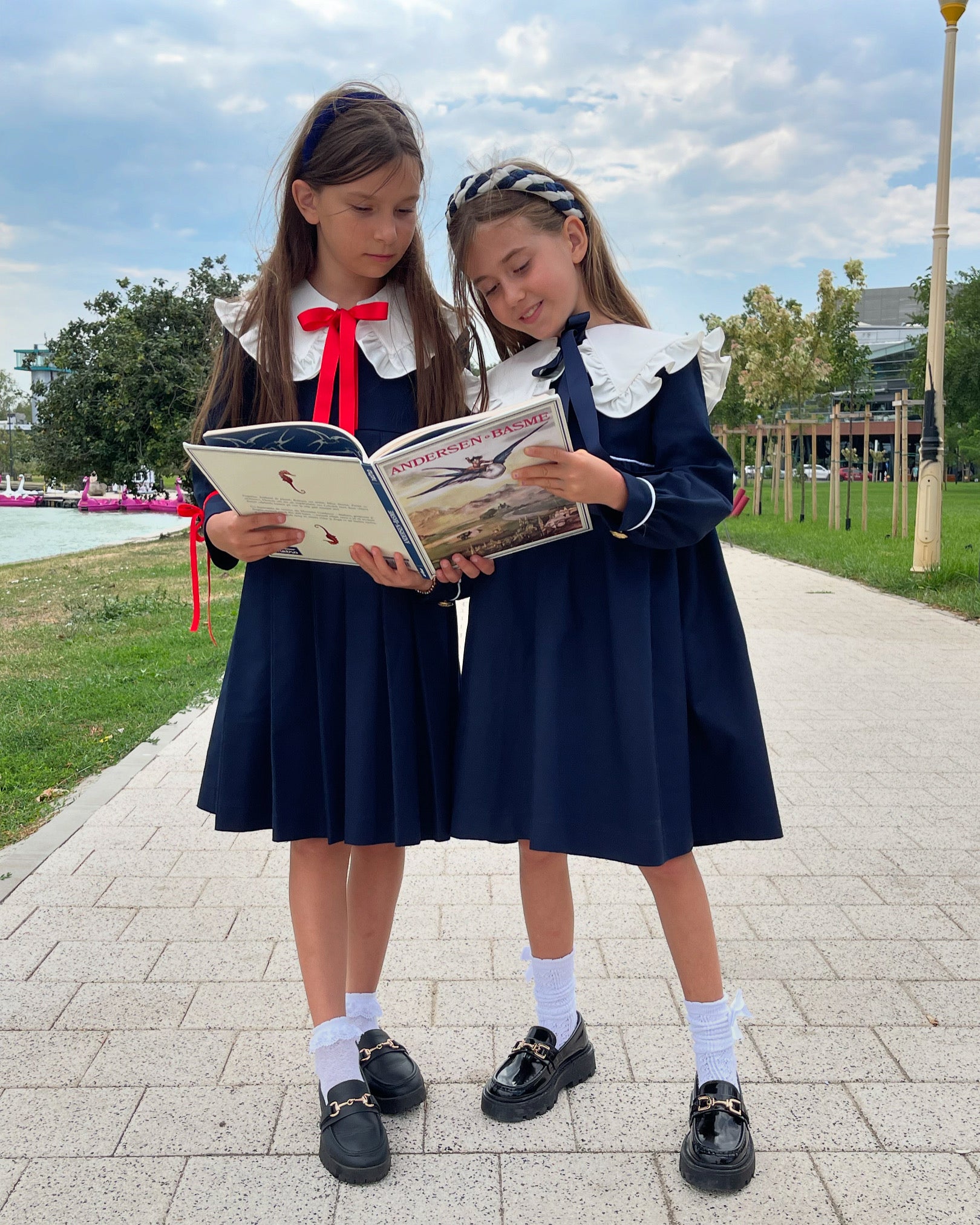 Rochita fete uniforma școlară bleumarin cu cute