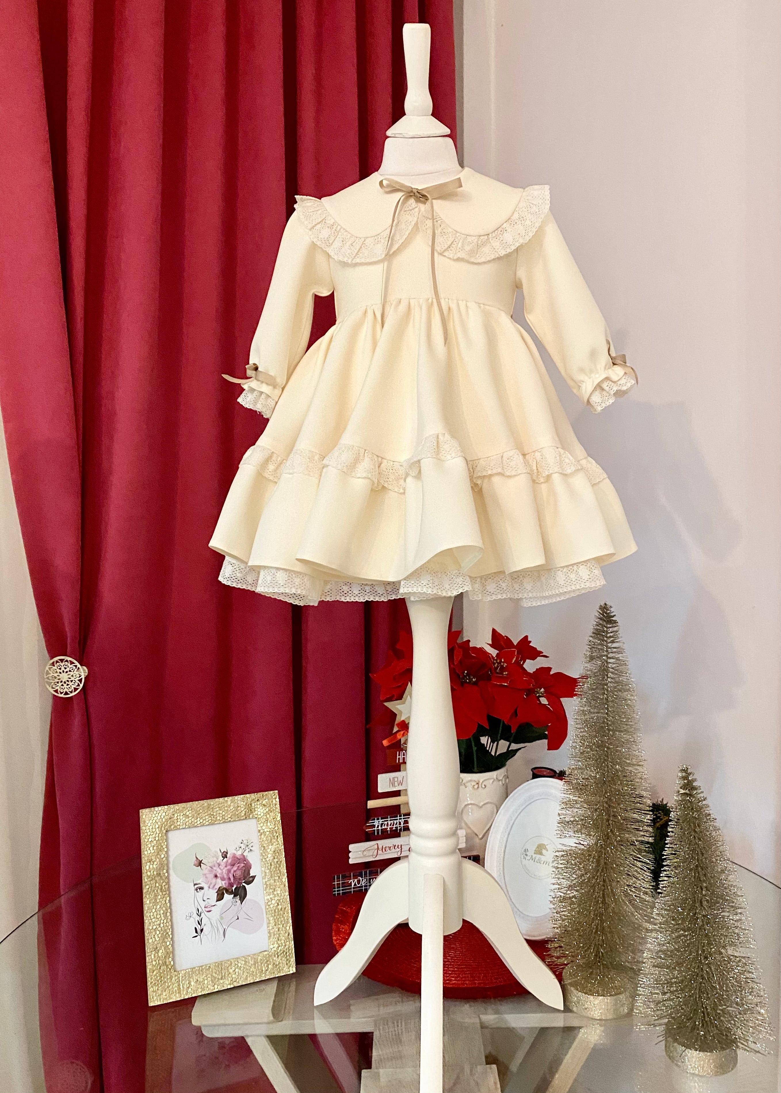 Rochița „Ivory Dream”
