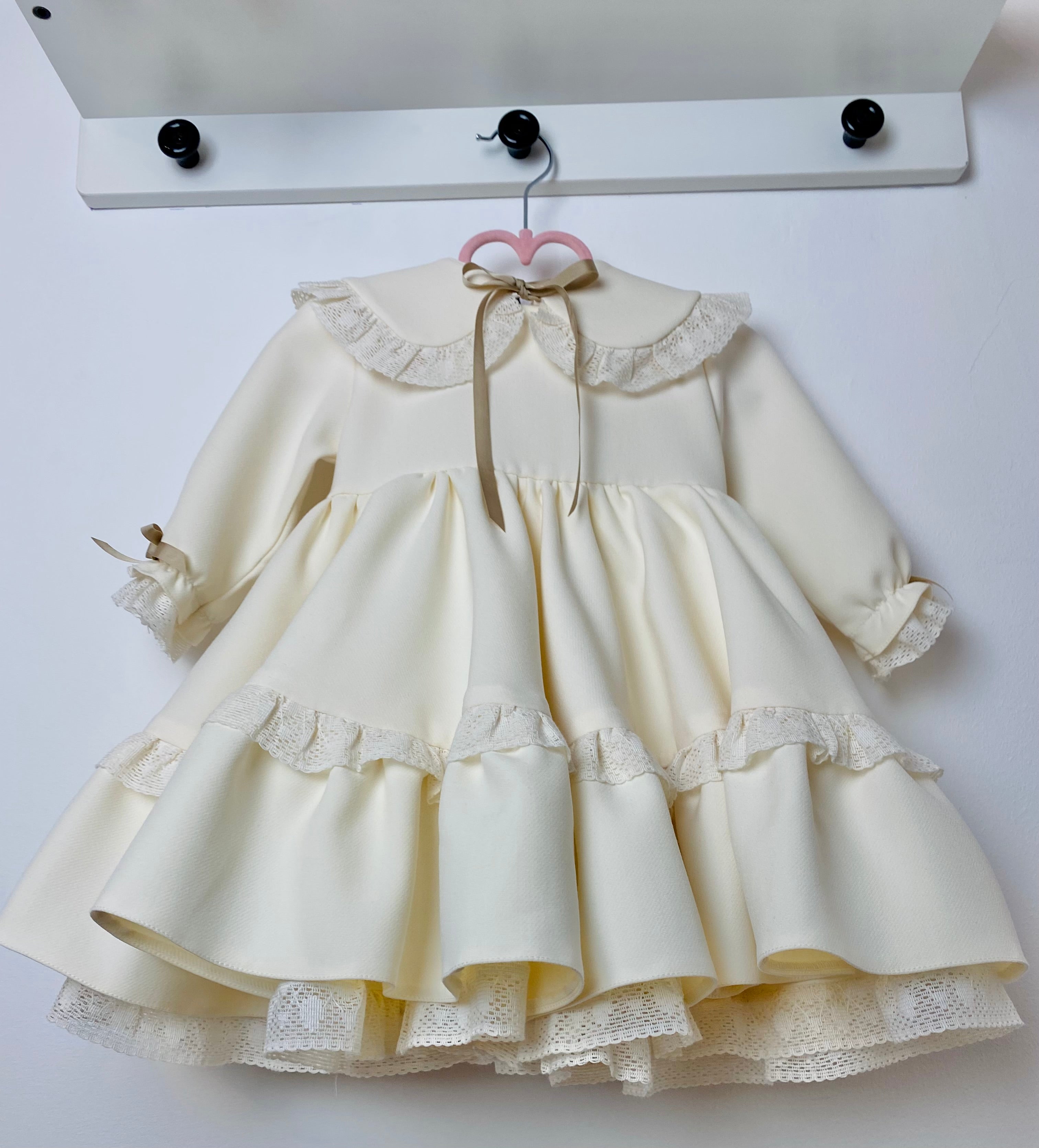 Rochița „Ivory Dream”