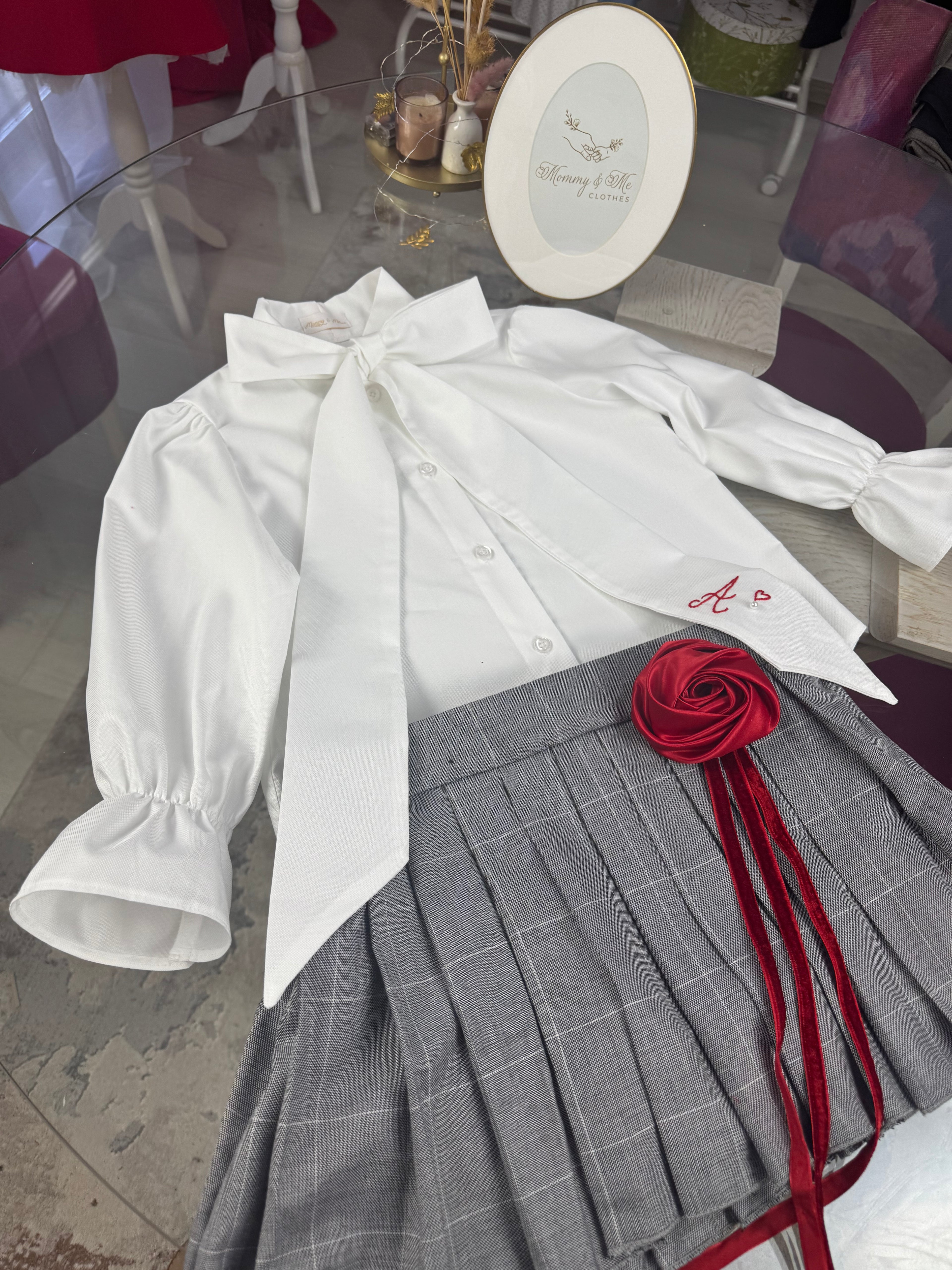 Cămașă albă din bumbac premium cu fundă elegantă