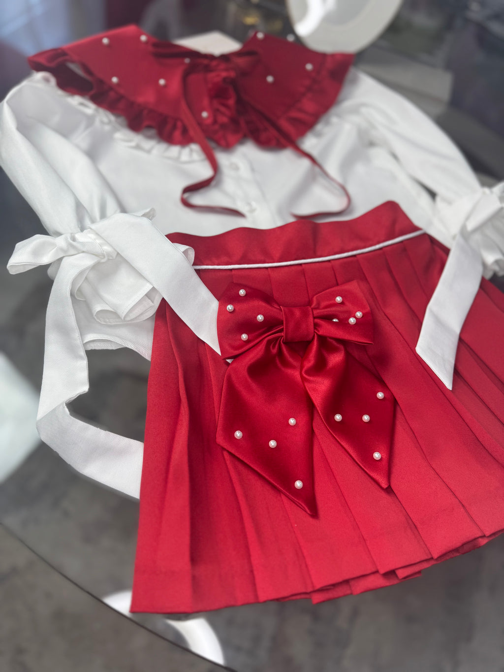 Set Elegant Fetiță „Red Pearl Charm”