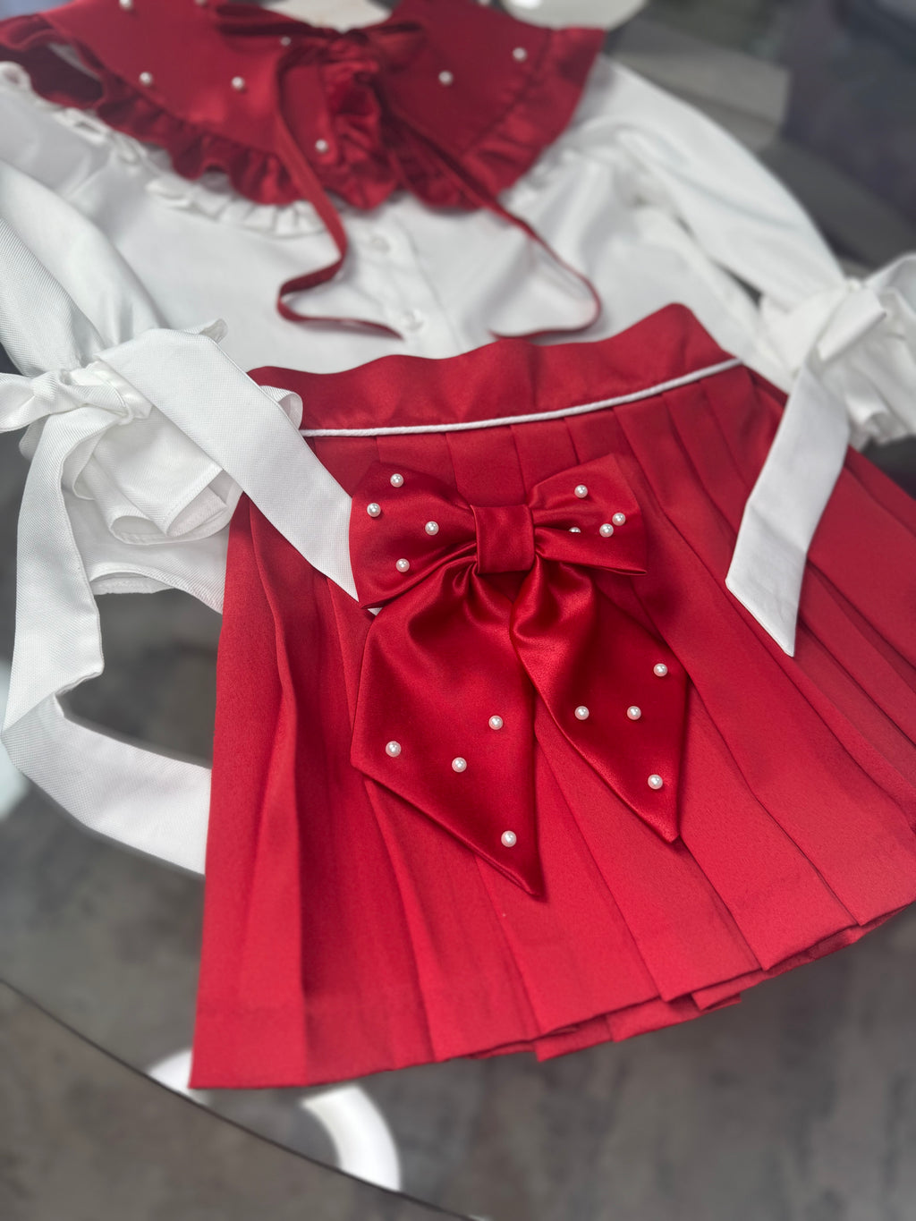 Set Elegant Fetiță „Red Pearl Charm”