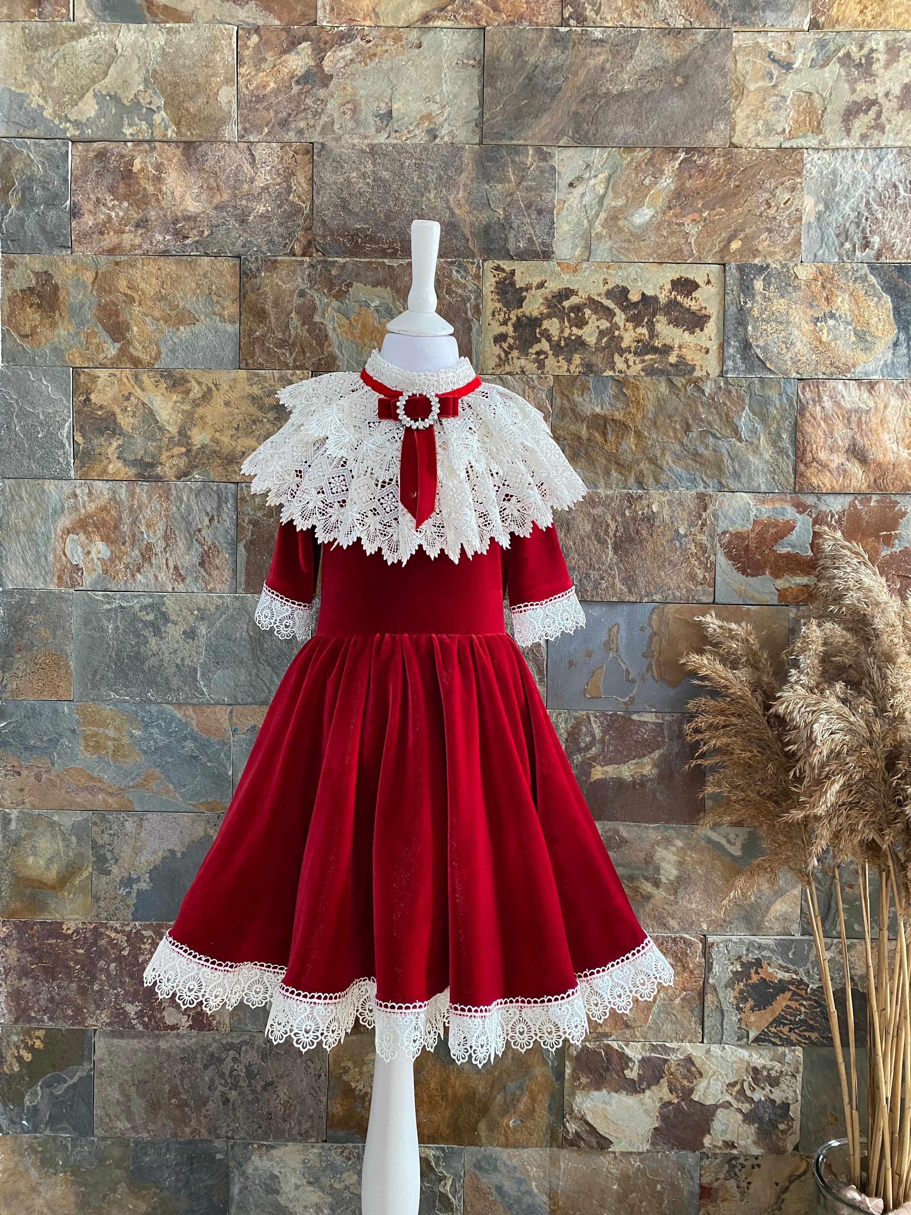 Rochița „Vintage Velvet”