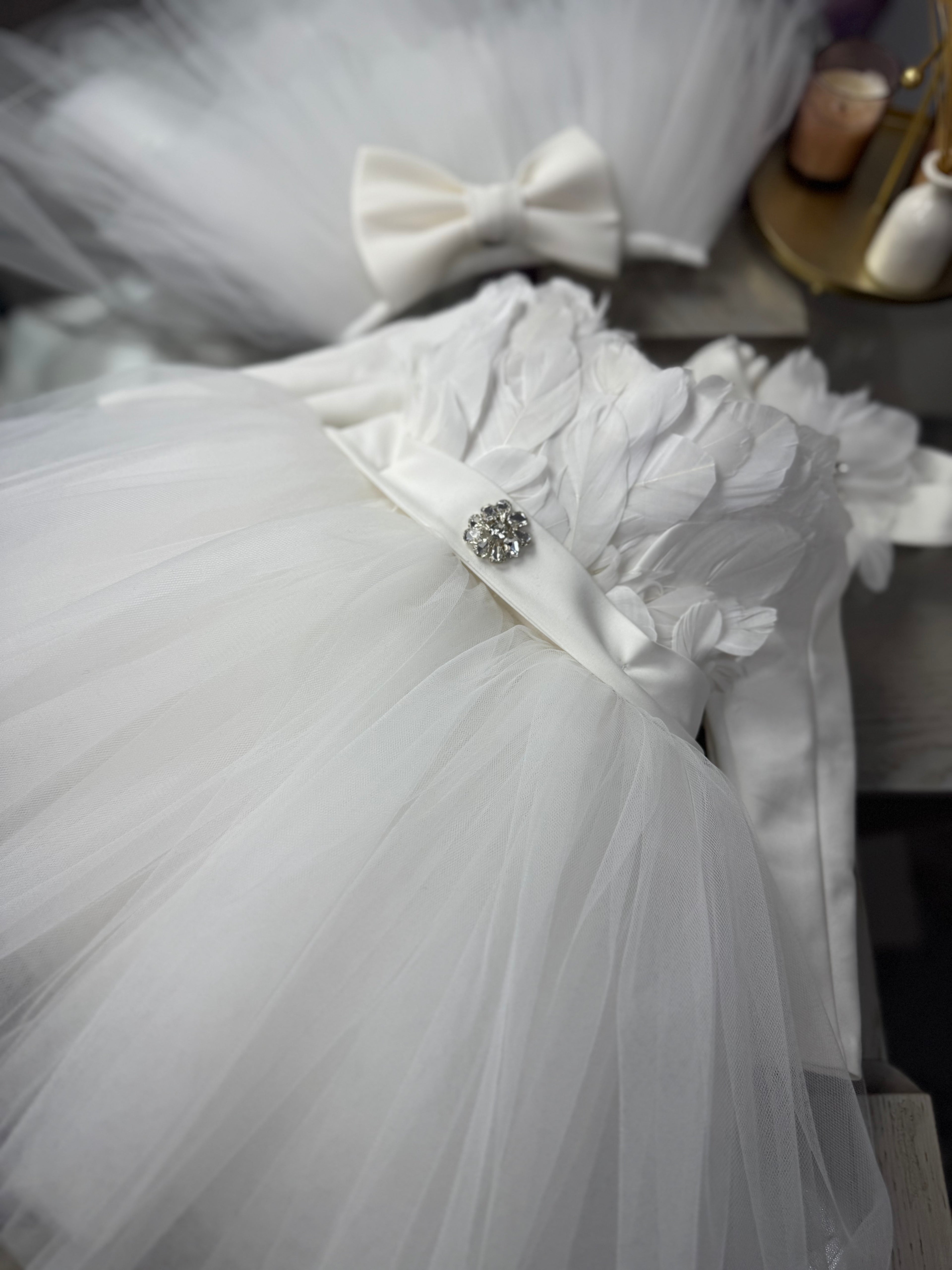 Rochiță de ocazie „White Swan”