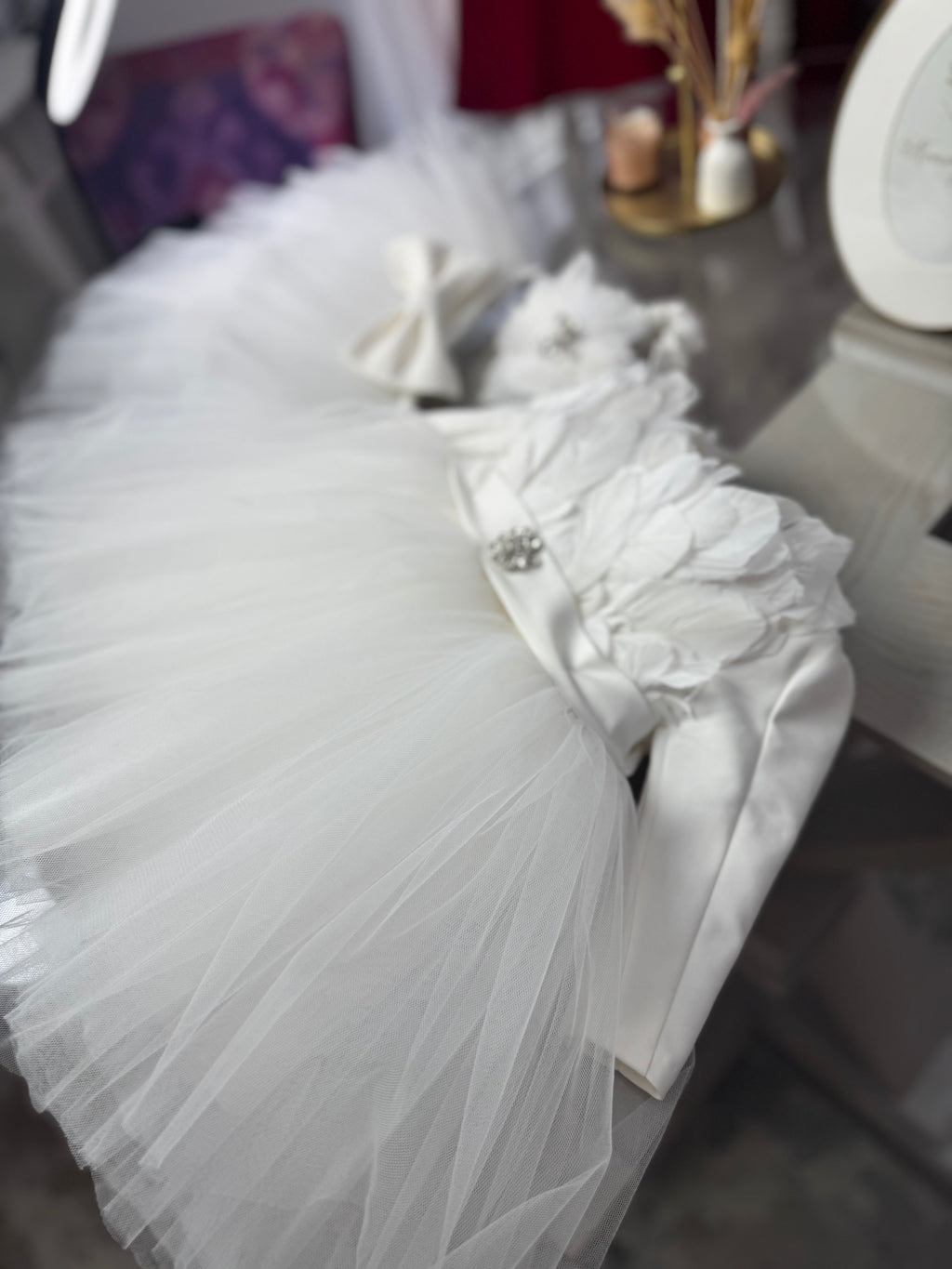 Rochiță de ocazie „White Swan”