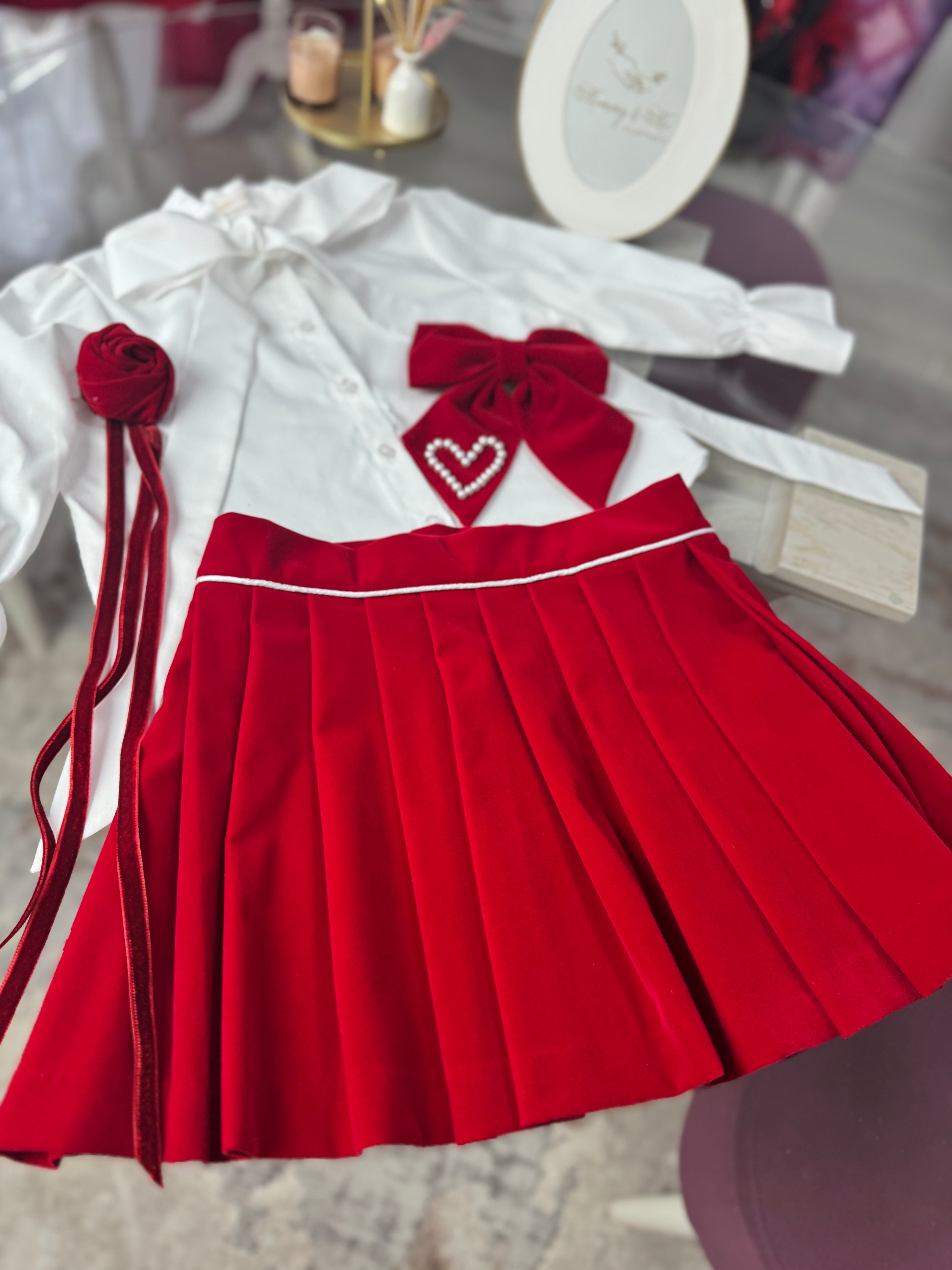 Set „Scarlet Grace” – fustă plisată & cămașă cu fundă