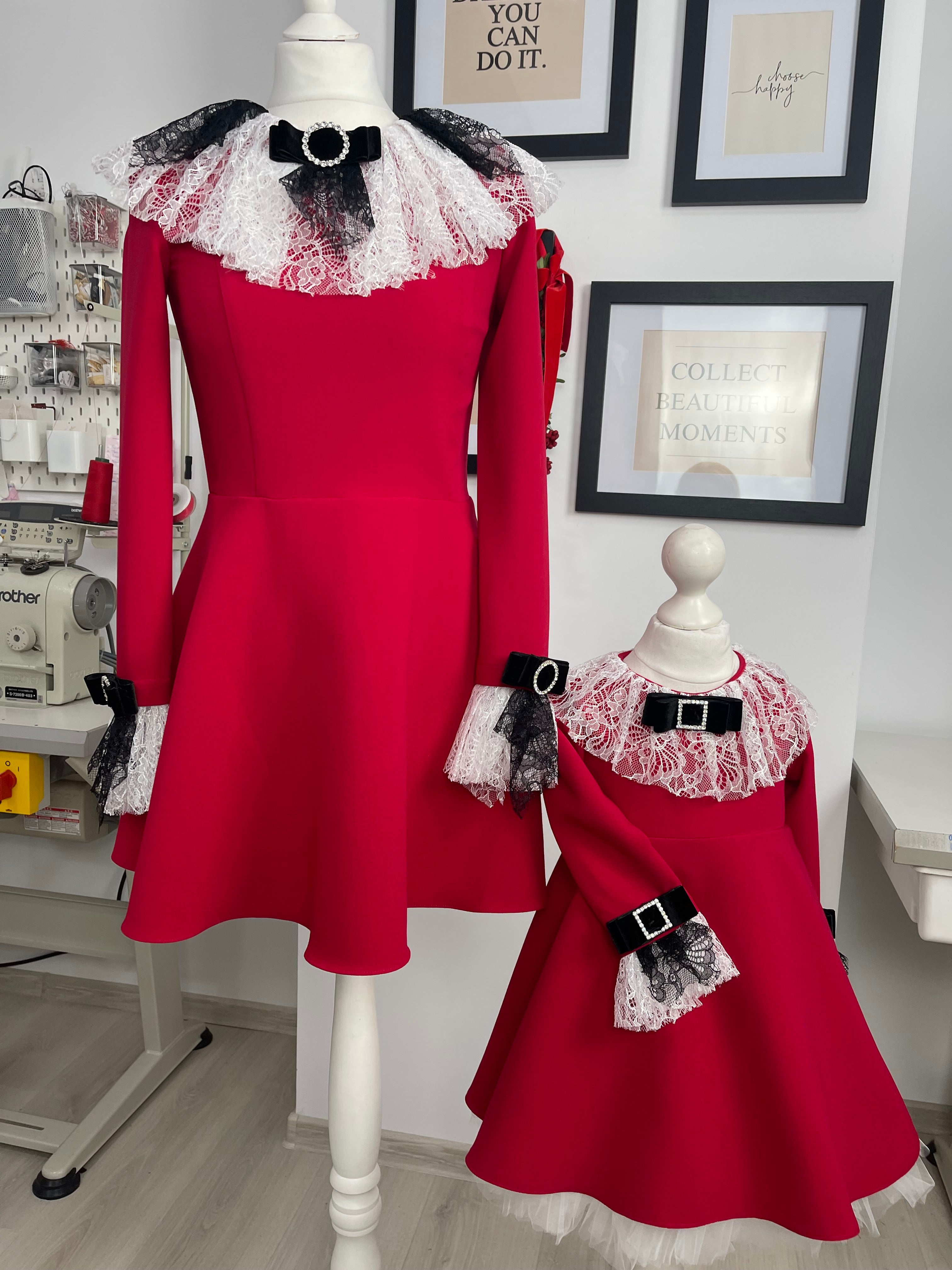 Set rochițe mama-fiica roșii cu detalii din dantela