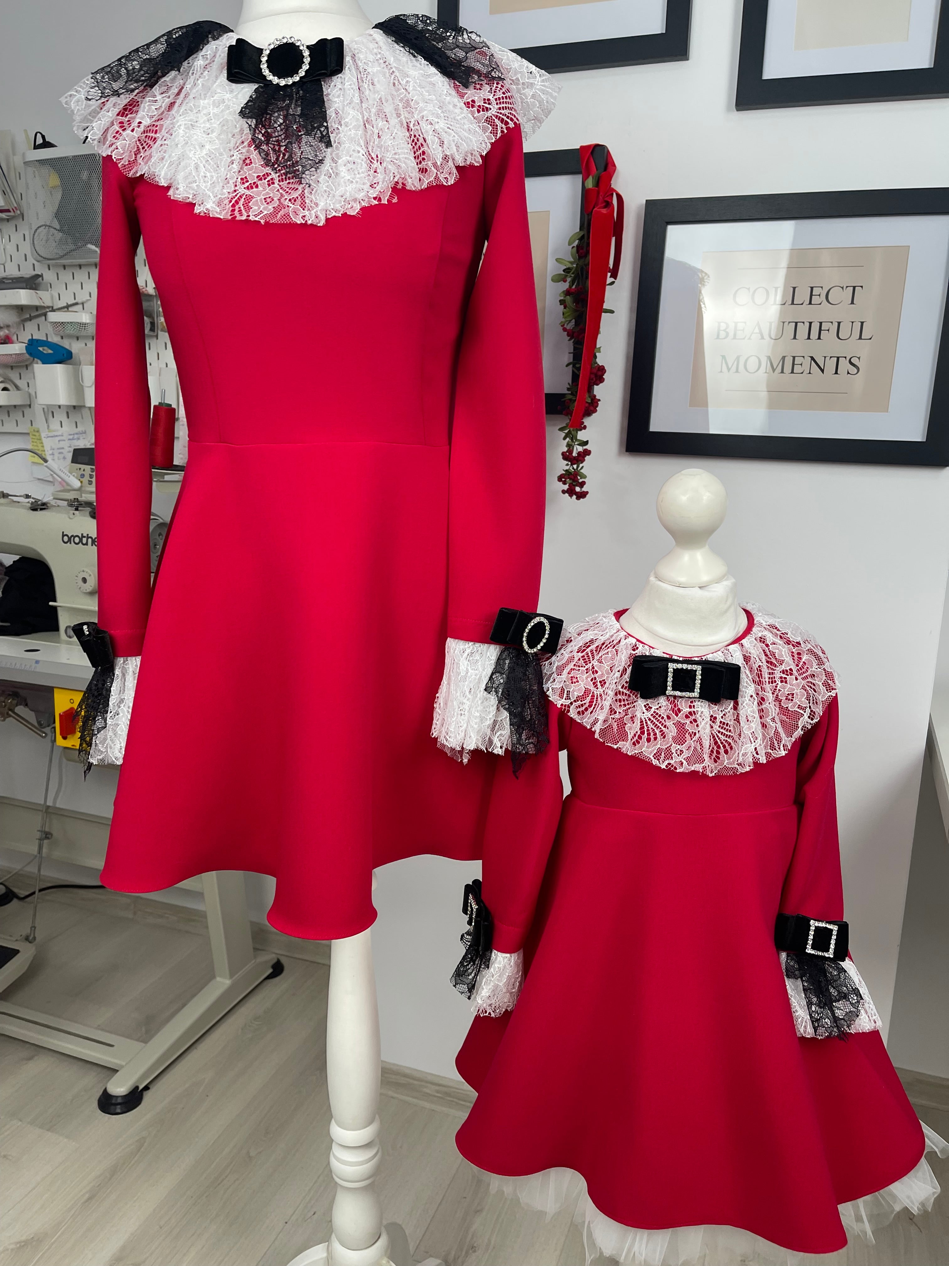 Set rochițe mama-fiica roșii cu detalii din dantela