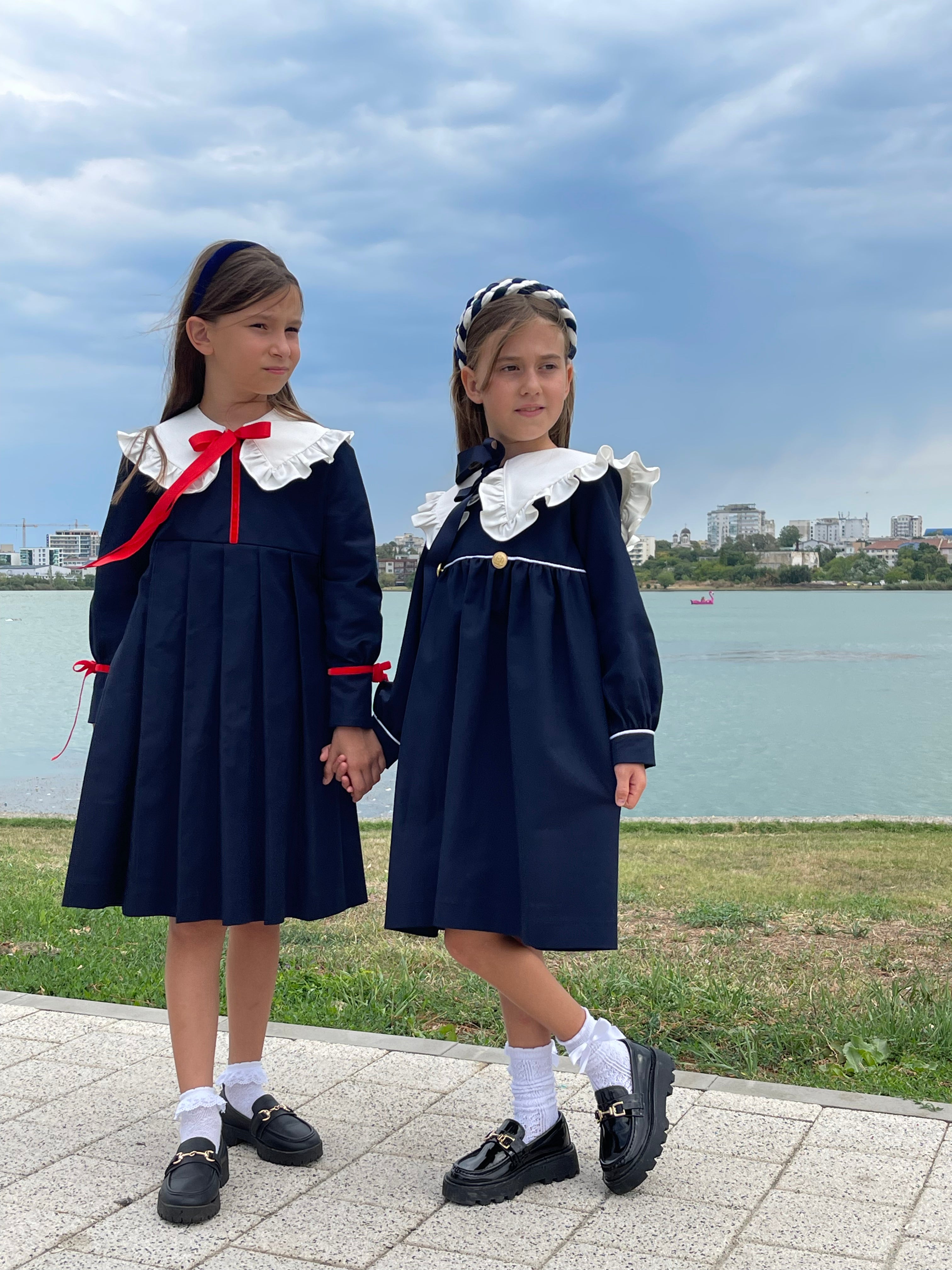 Rochita fete uniforma școlară bleumarin cu cute