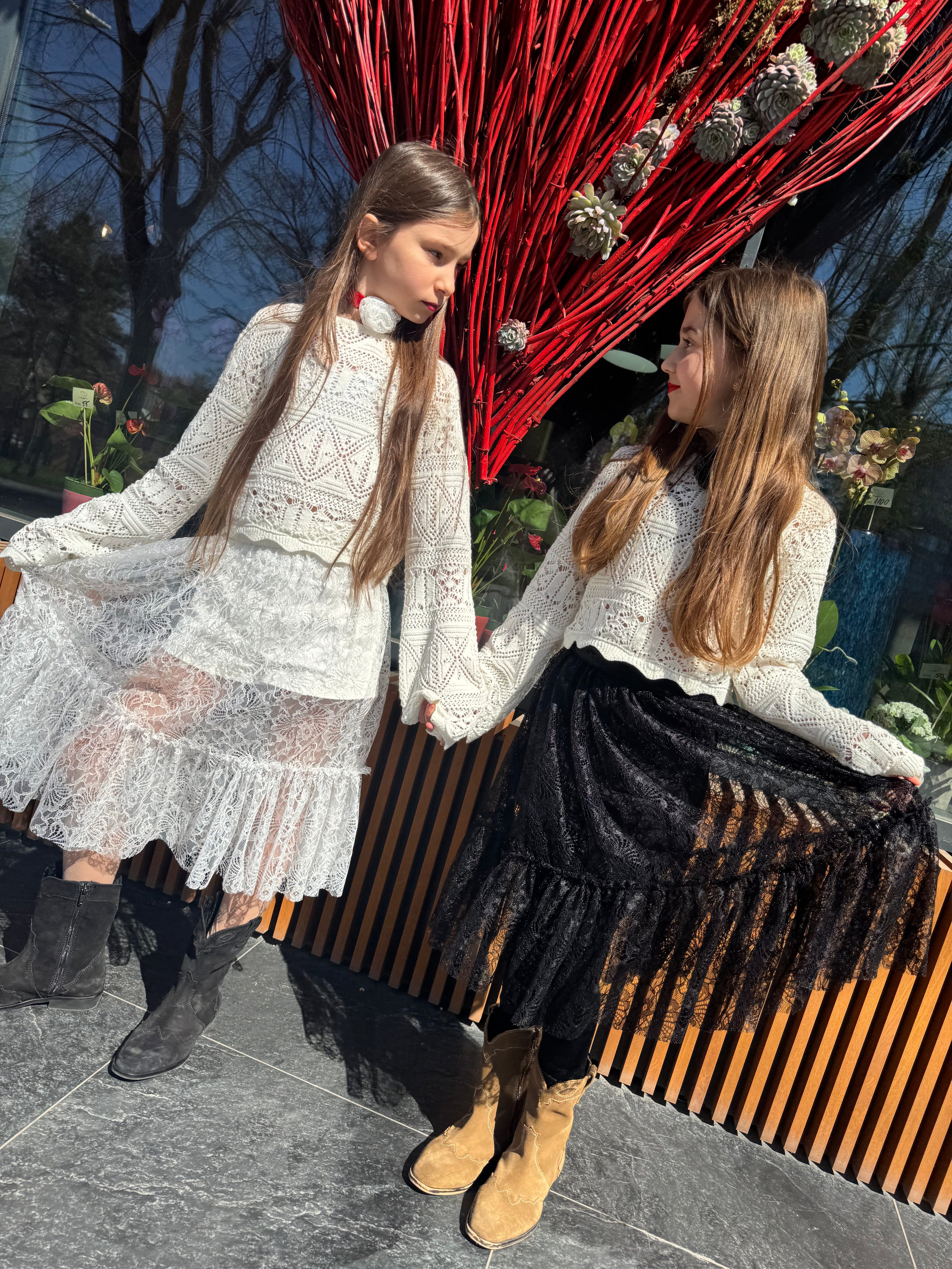 Fusta din dantela fetita cu fusta-pantalon “Muse Skirt”