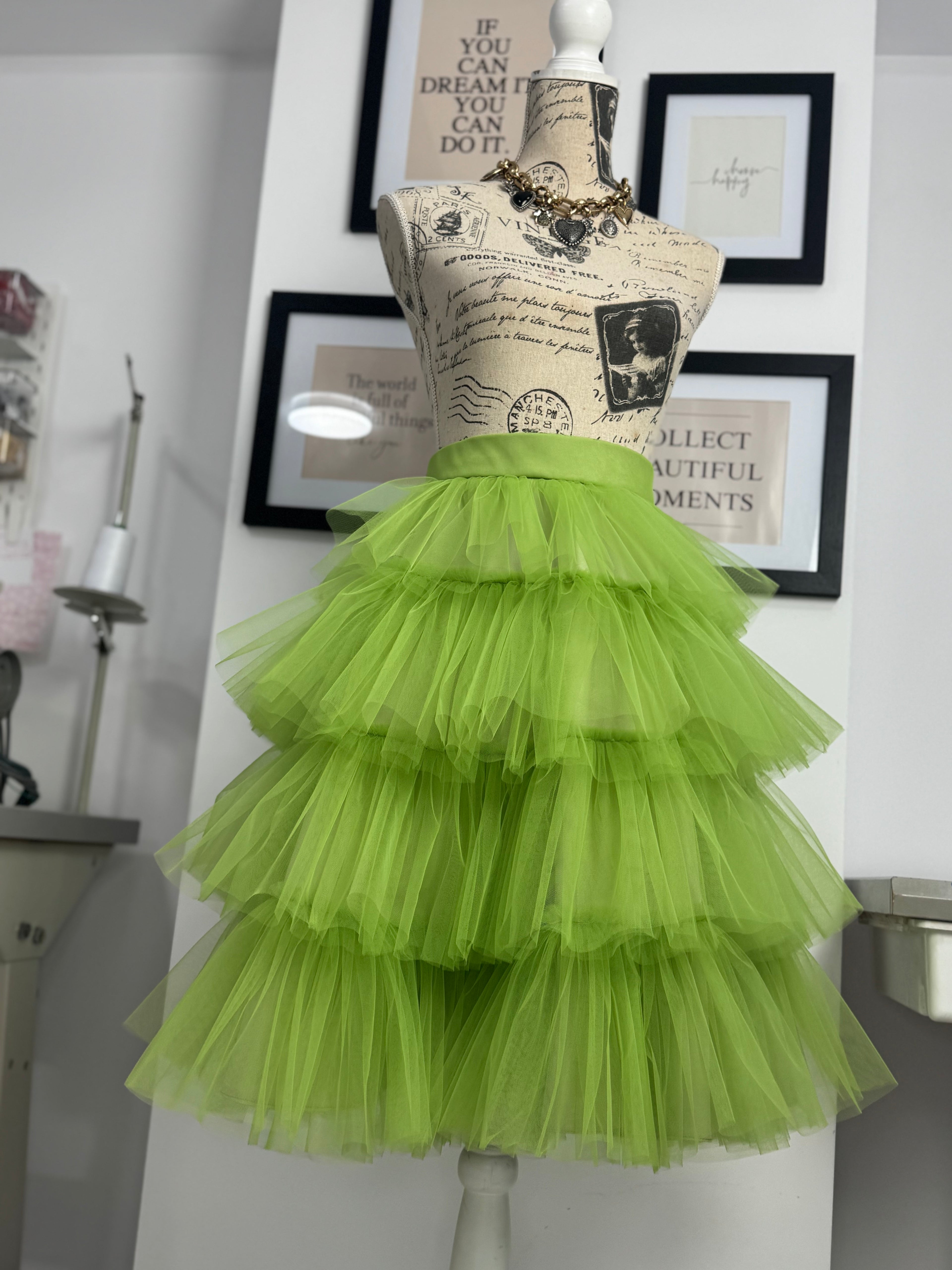 Fustă tulle “Lime Cloud Layers”
