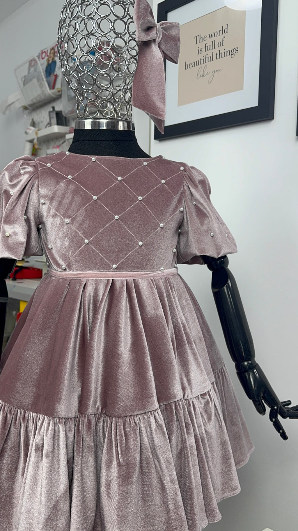 Rochita din catifea roz cu perle “Velvet Pearl Blush”