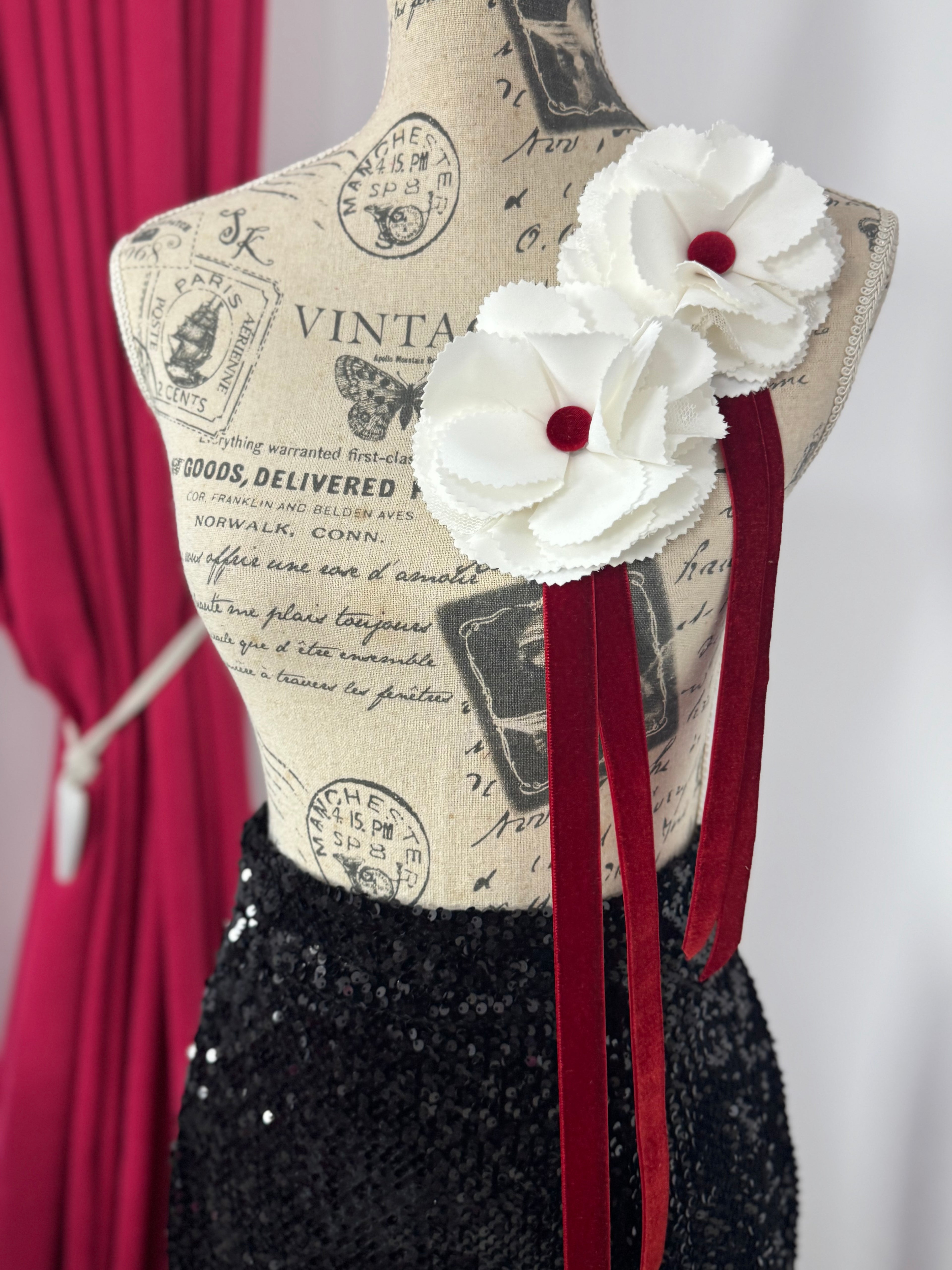 Accesoriu floare tip brosa