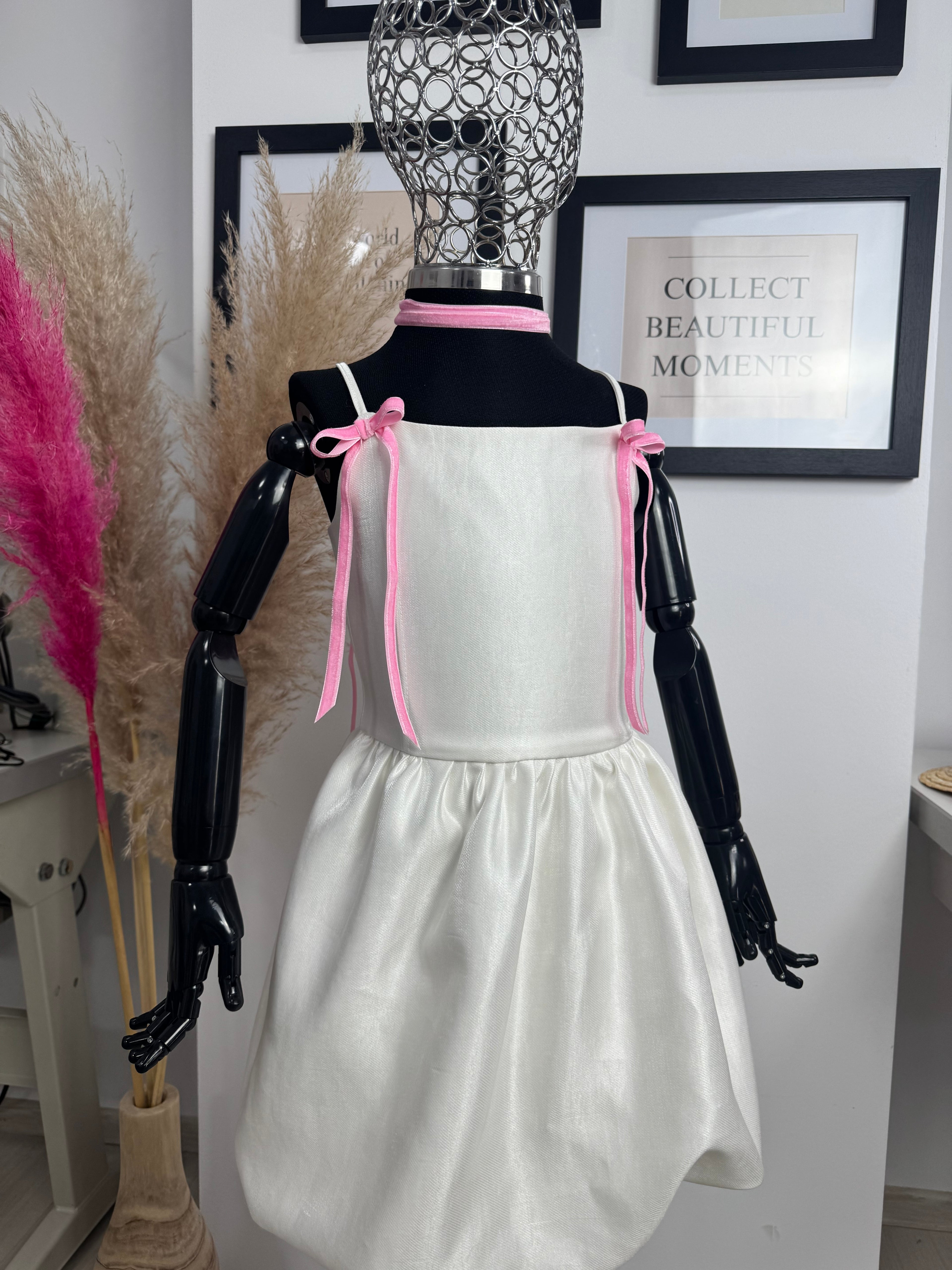 Rochita “ Pearl Glow “