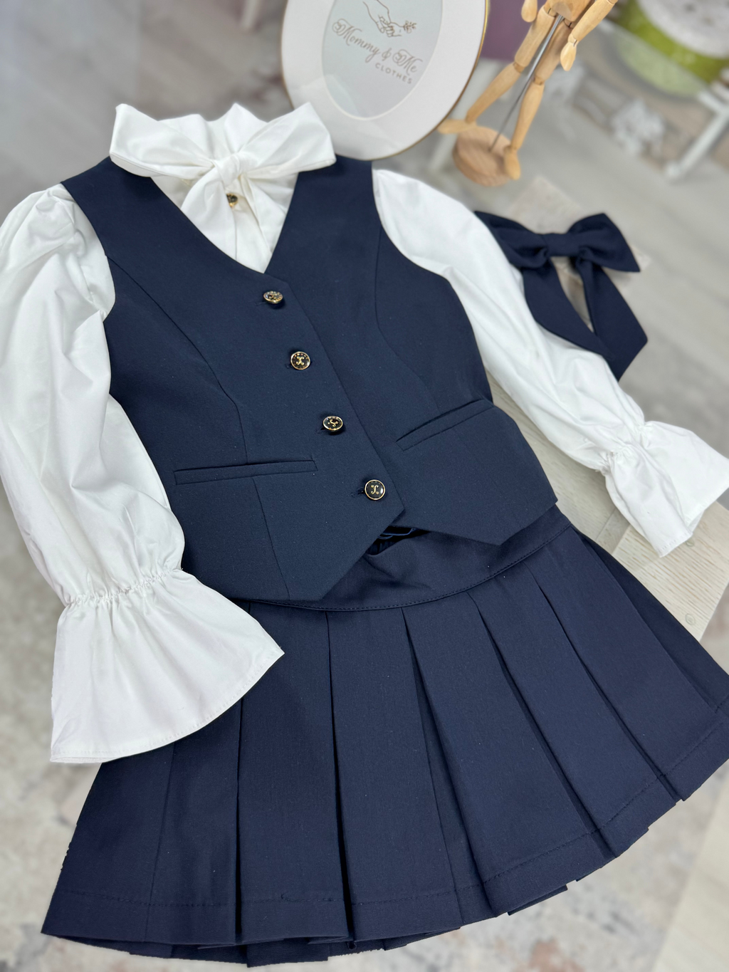 Set școlar bleumarin cu vestă și fustă