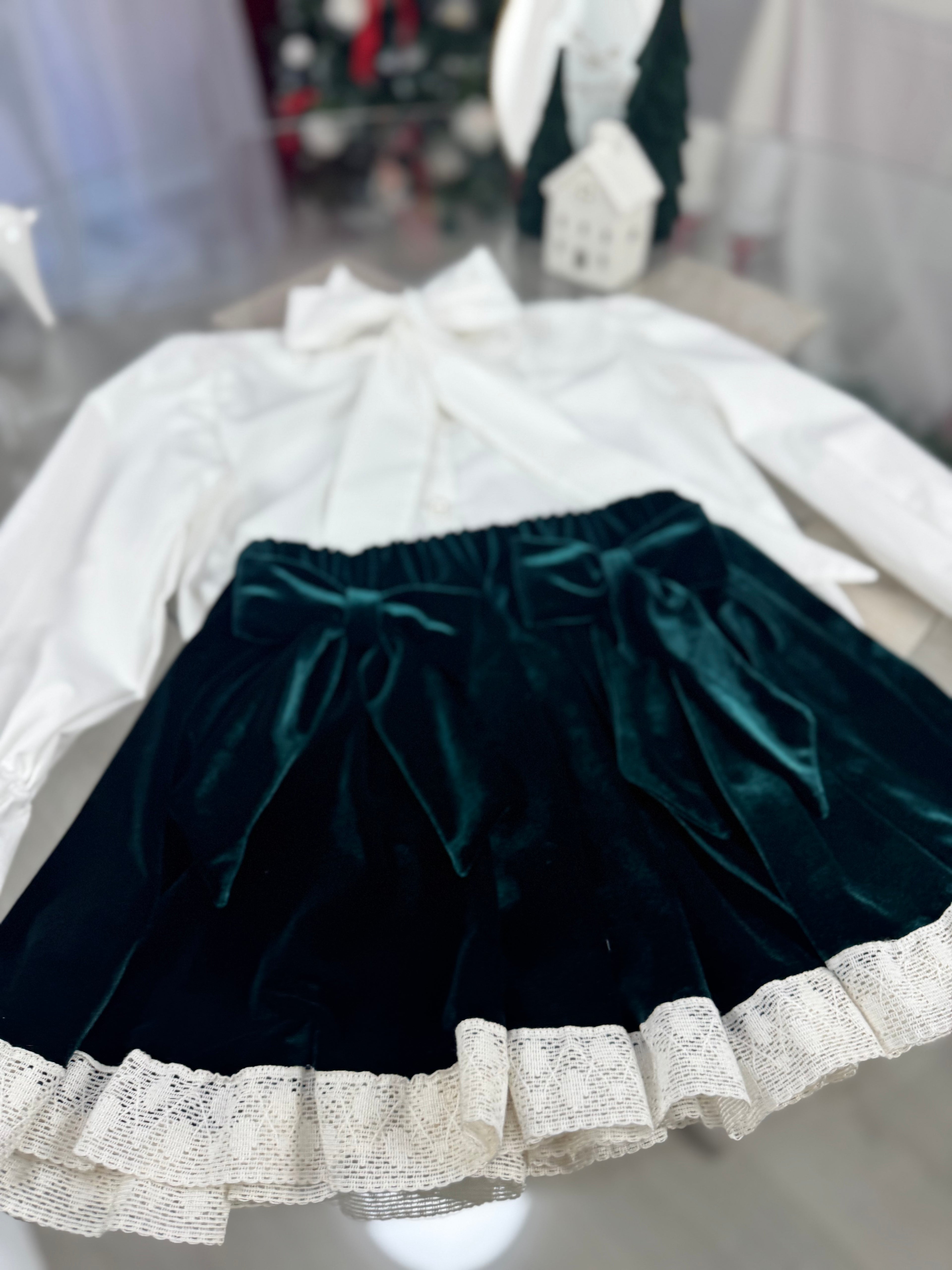 Set festiv verde din catifea