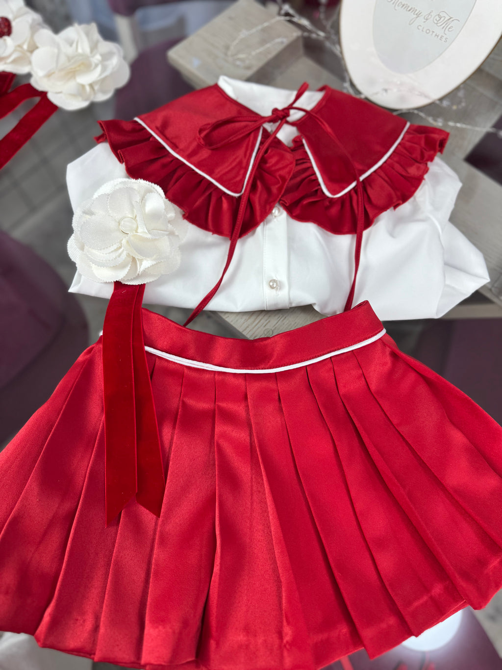 Set Scarlet Chic