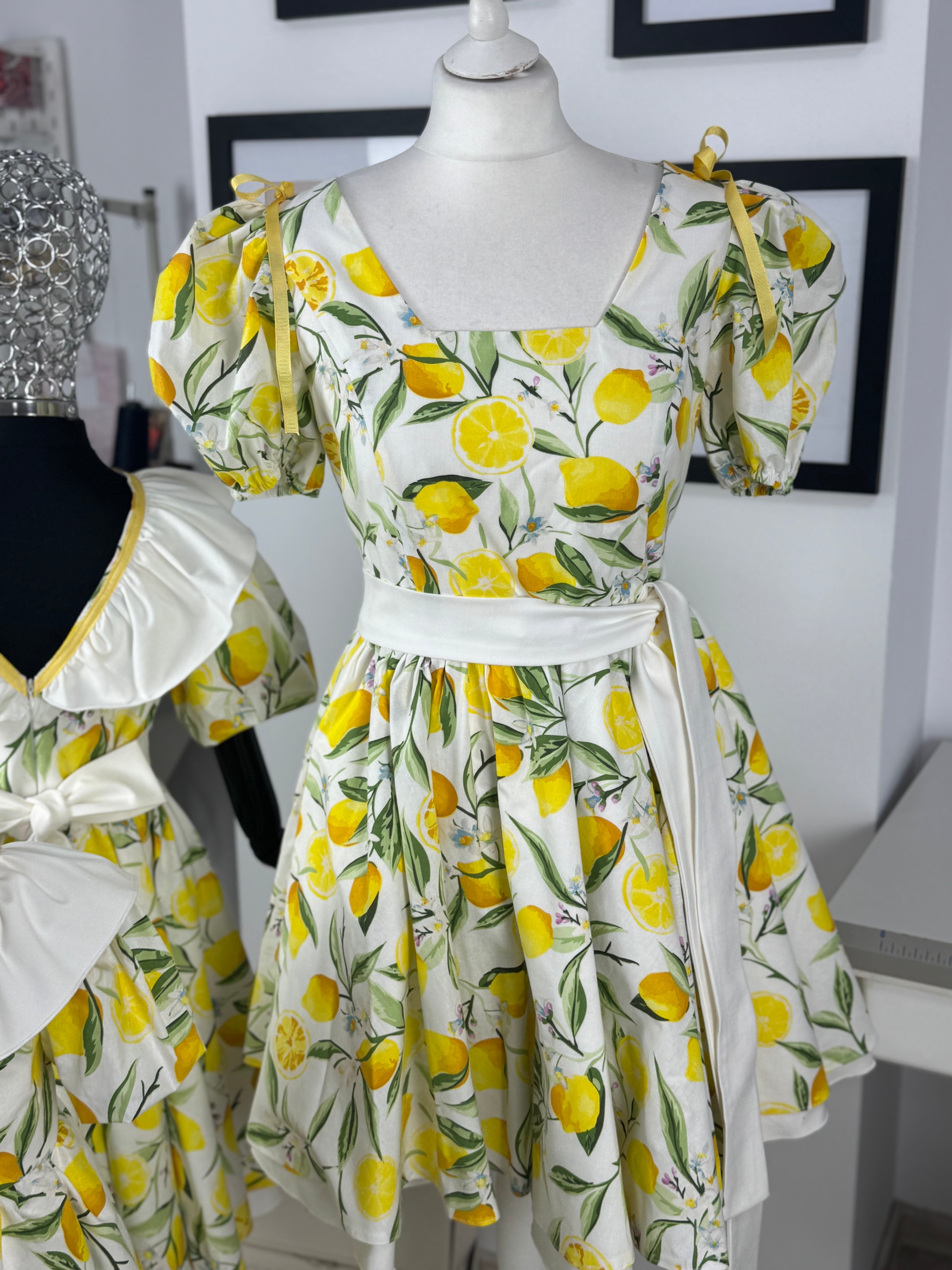 Set rochițe mama-fiica “Lemon Blossom”