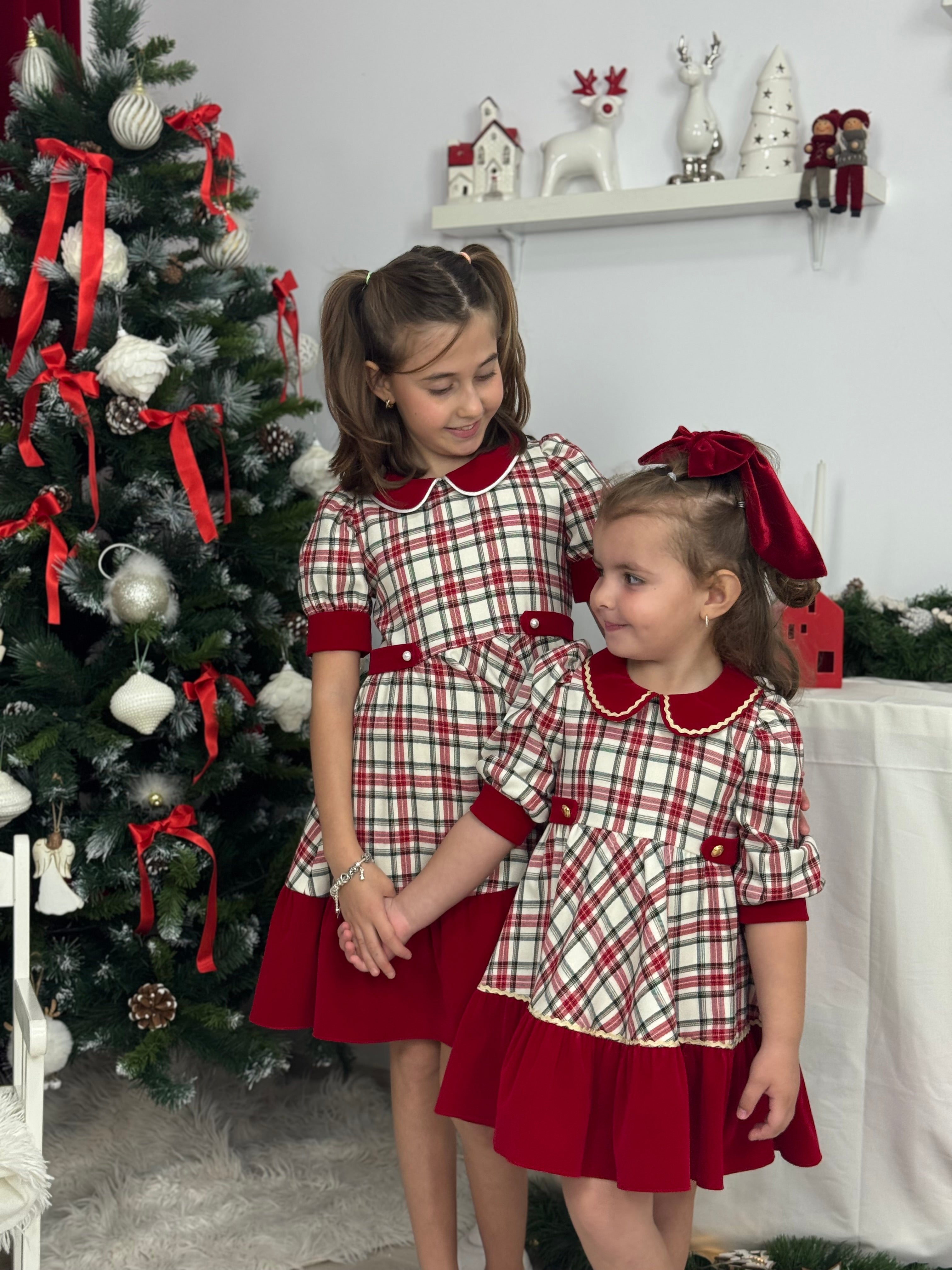 Rochita din tartan roșu cu crem cu detalii din catifea roșie