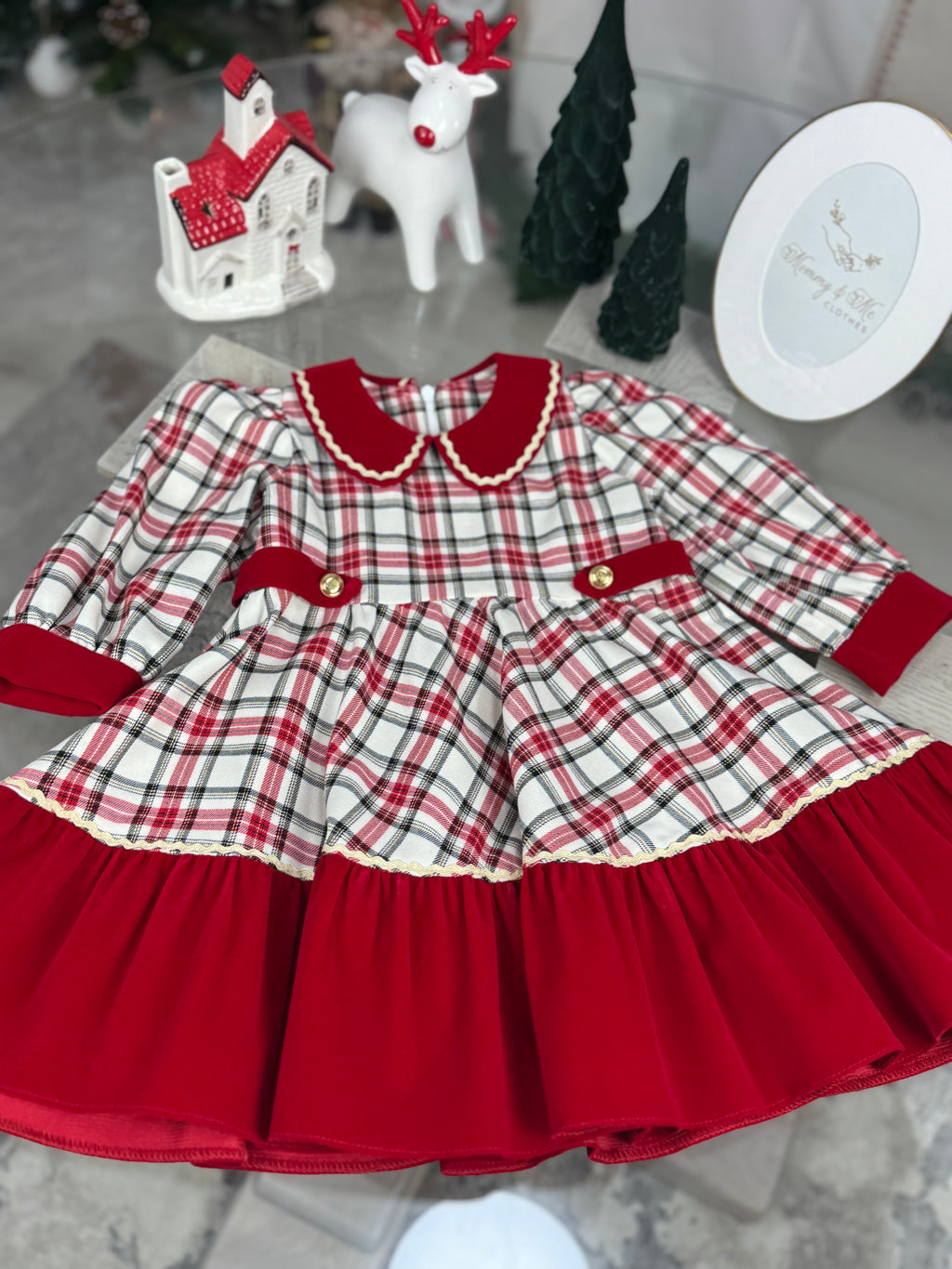 Rochita din tartan roșu cu crem cu detalii din catifea roșie