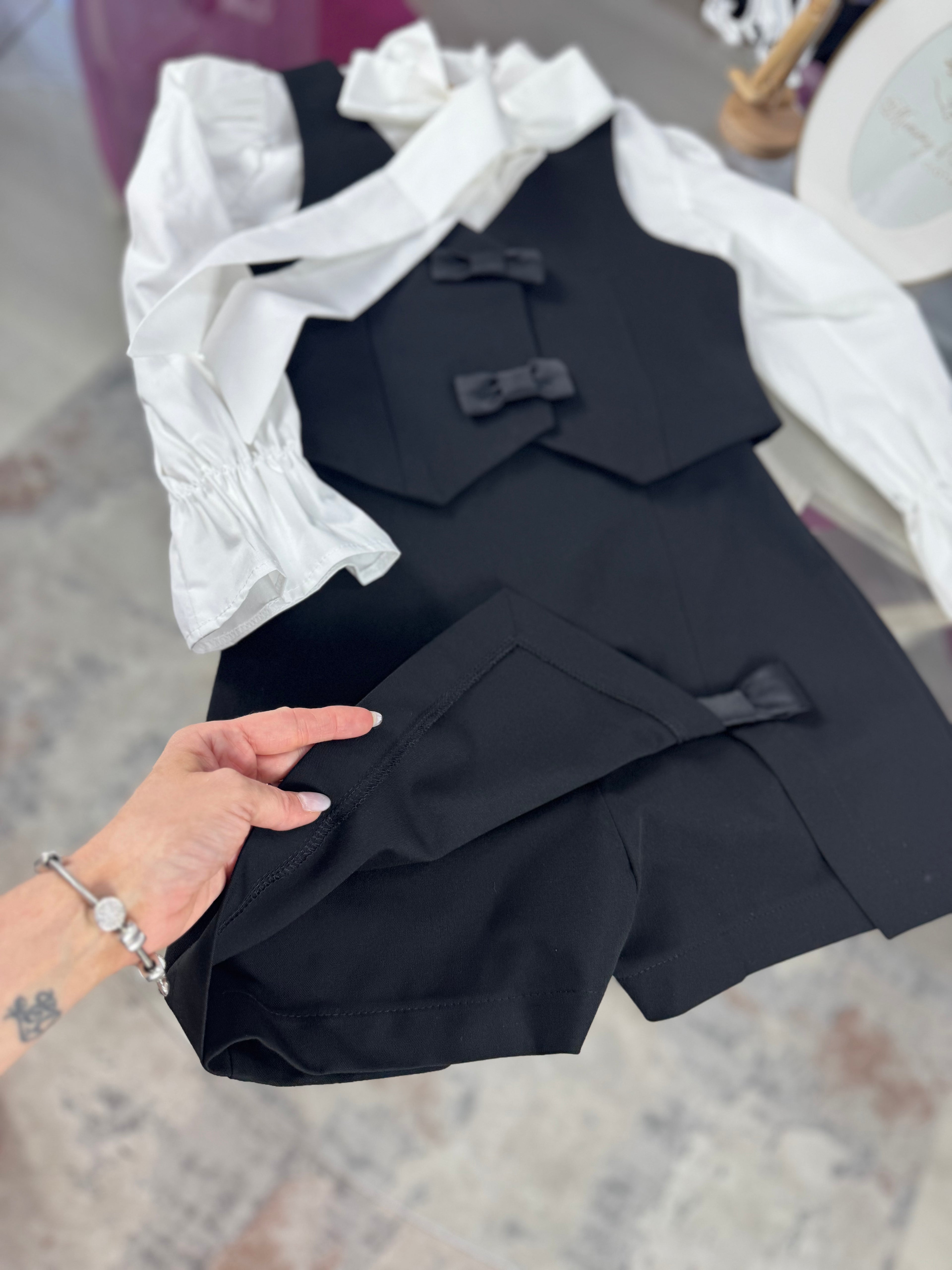 Set uniforma școlară fete-  vesta si fusta-pantalon