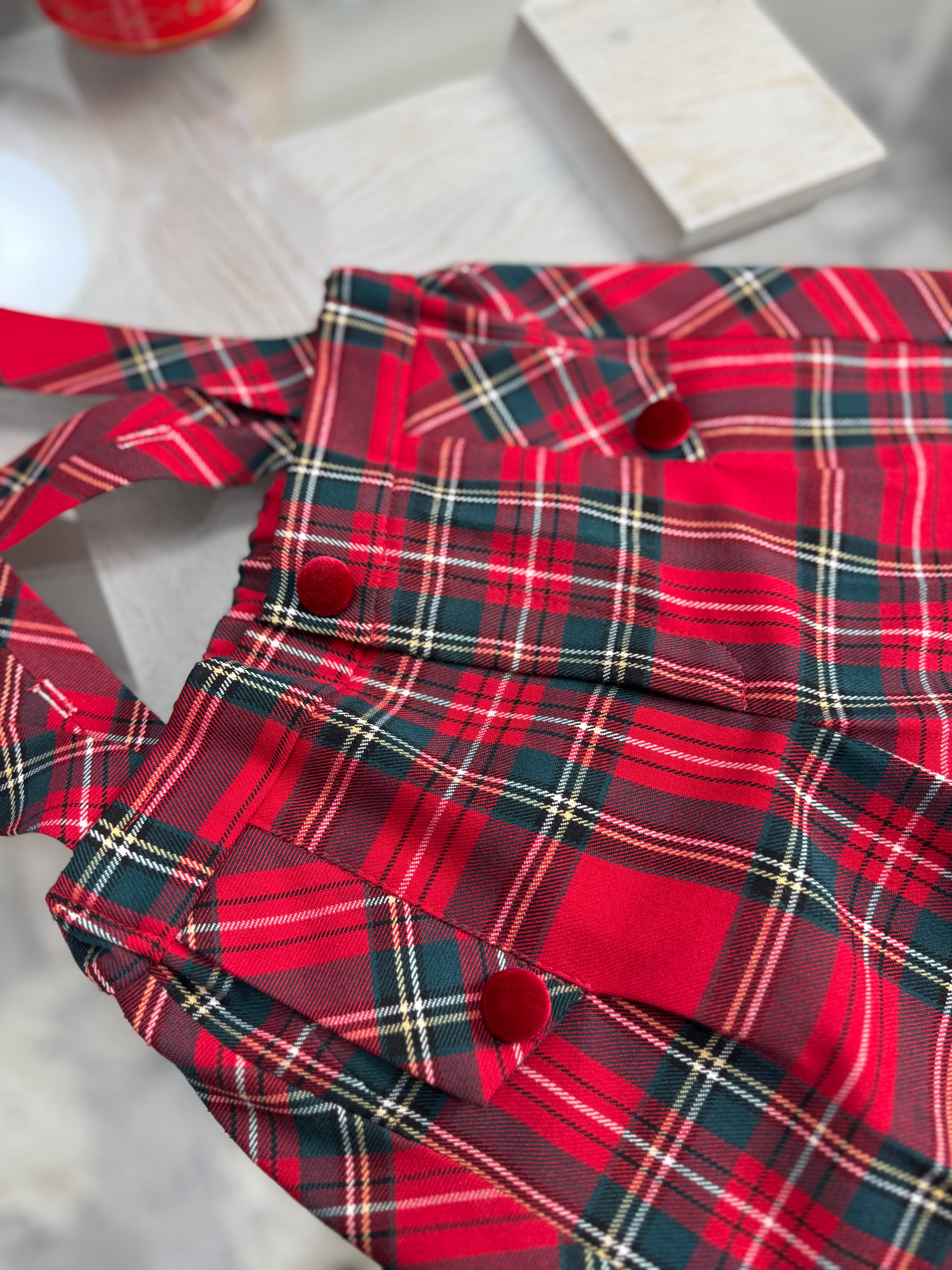 Salopetă băiețel cu bretele ajustabile