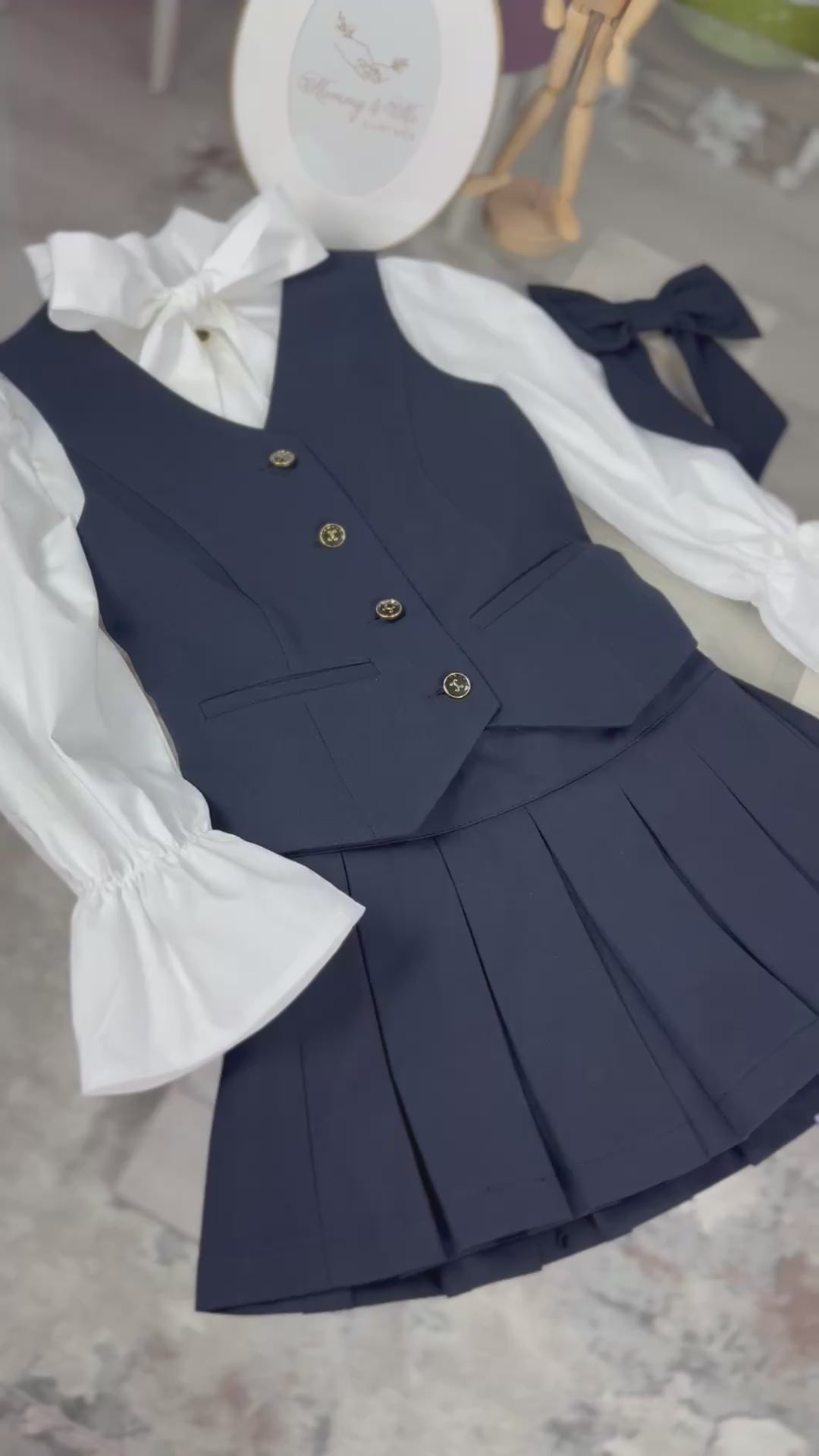 Fustă pantalon bleumarin pentru scoala cu pliuri mari