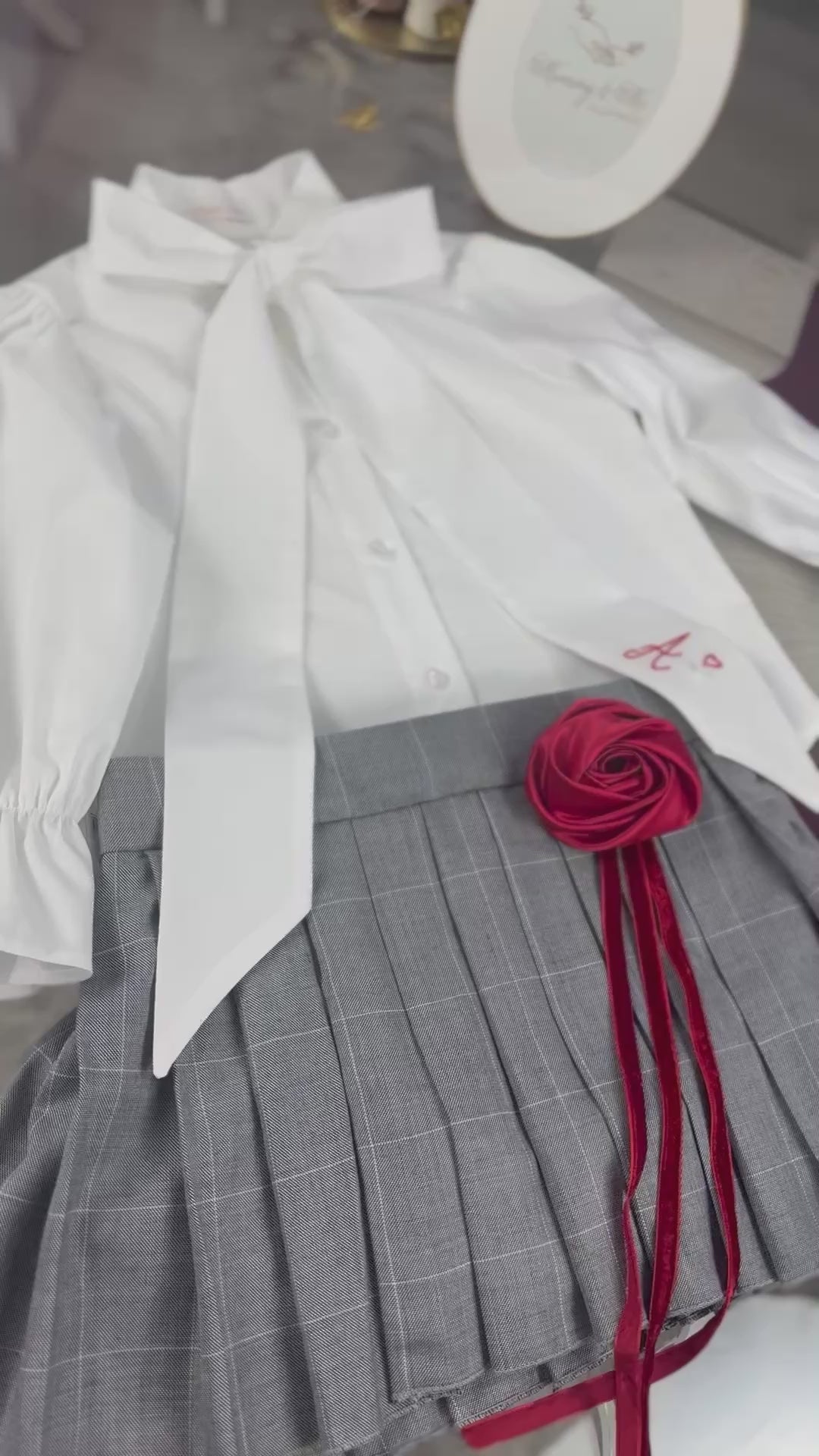 Cămașă albă din bumbac premium cu fundă elegantă